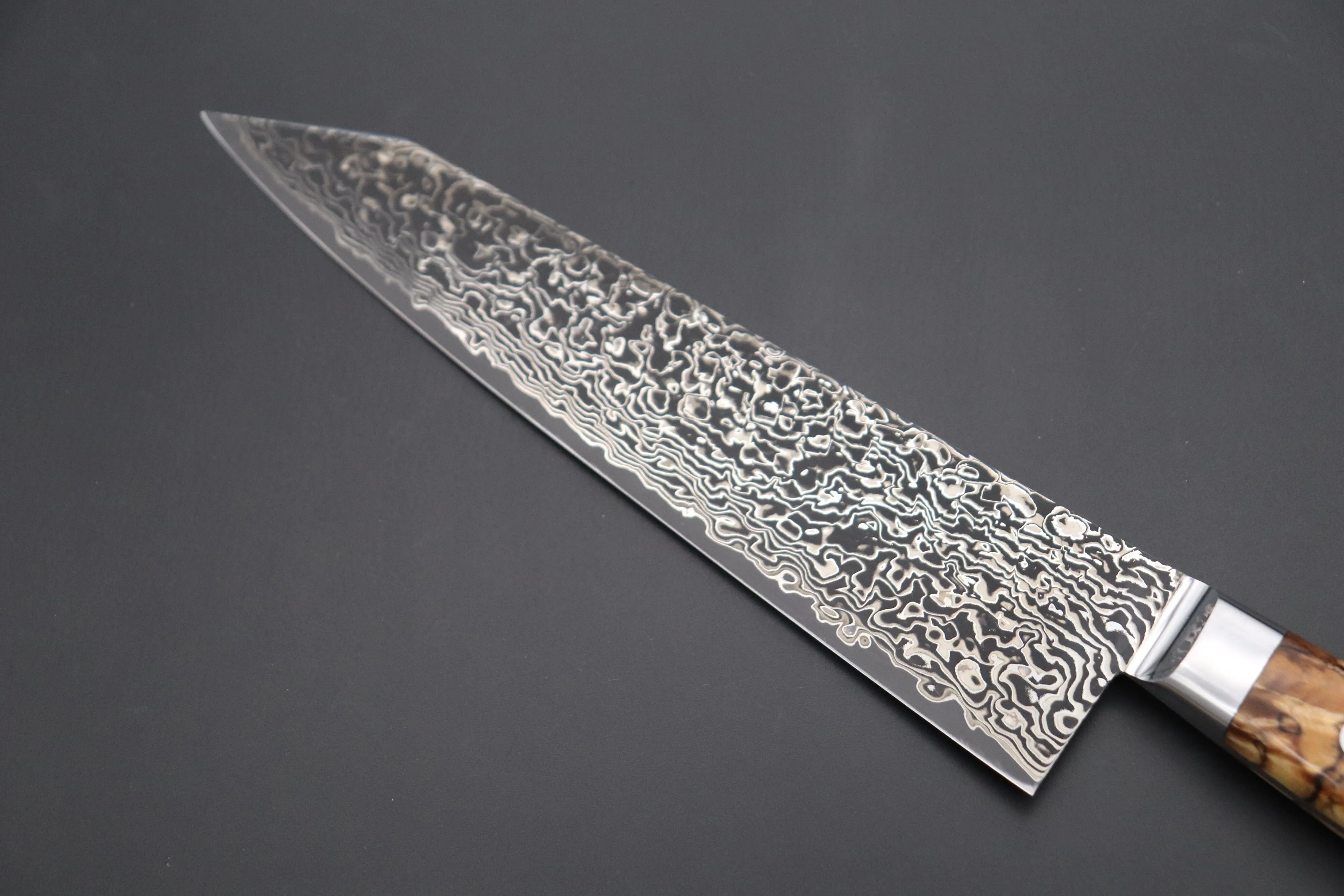 JCK Original Kagayaki Grand Canyon R-2 Black Damascus Series GCYU-18 Kiritsuke Gyuto 200mm (7.8 Inch)