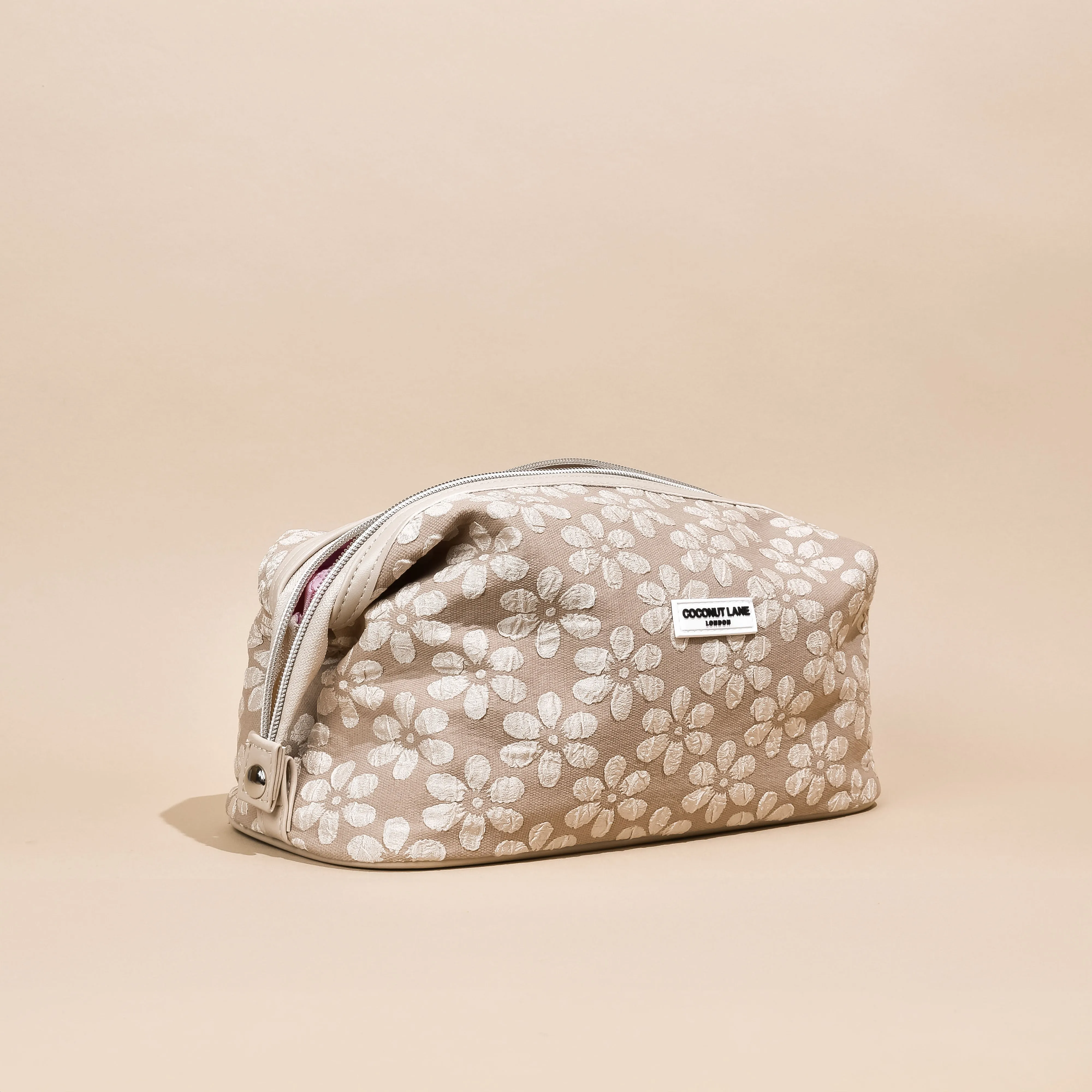 Magic Lifestyle Pouch - Mocha Flower