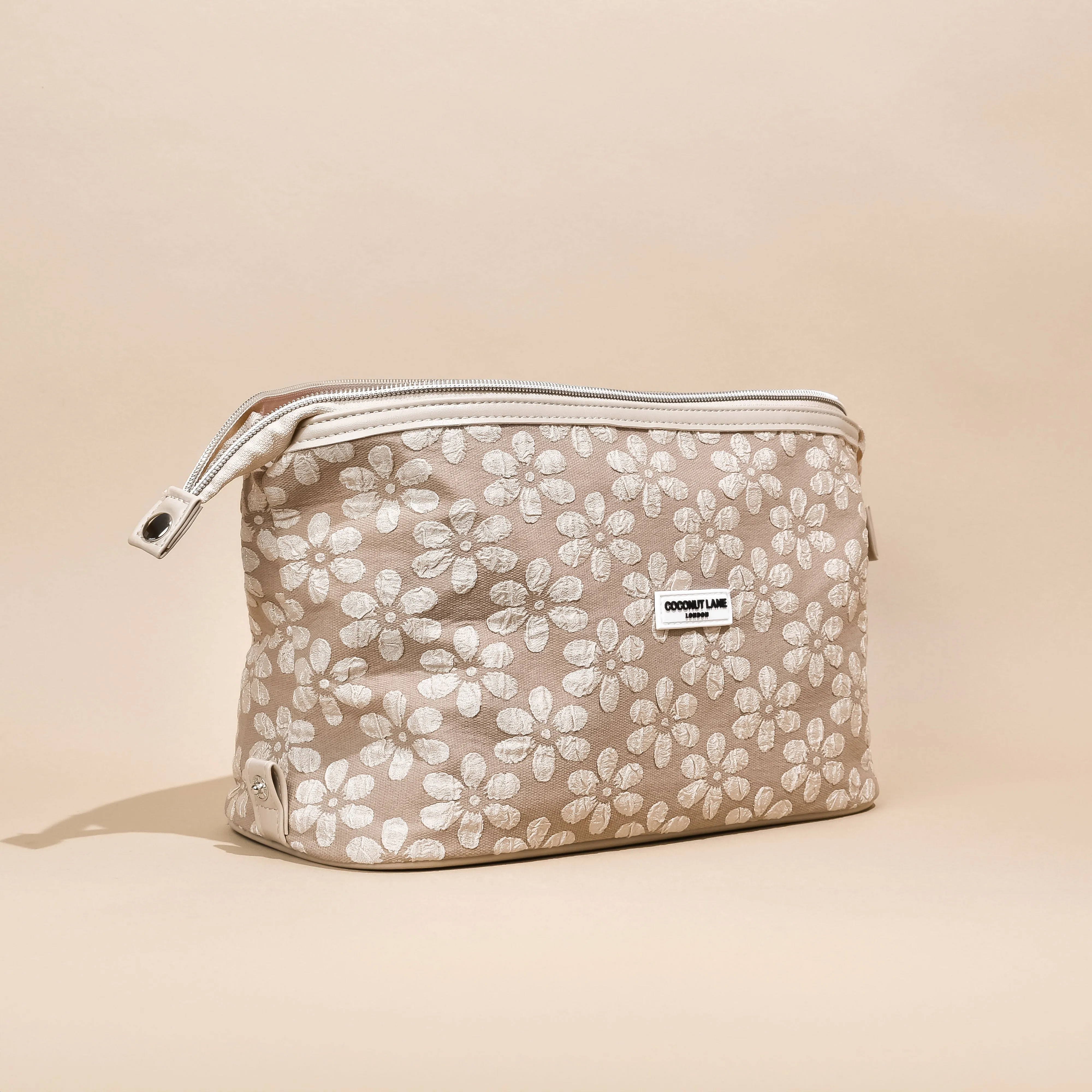 Magic Lifestyle Pouch - Mocha Flower