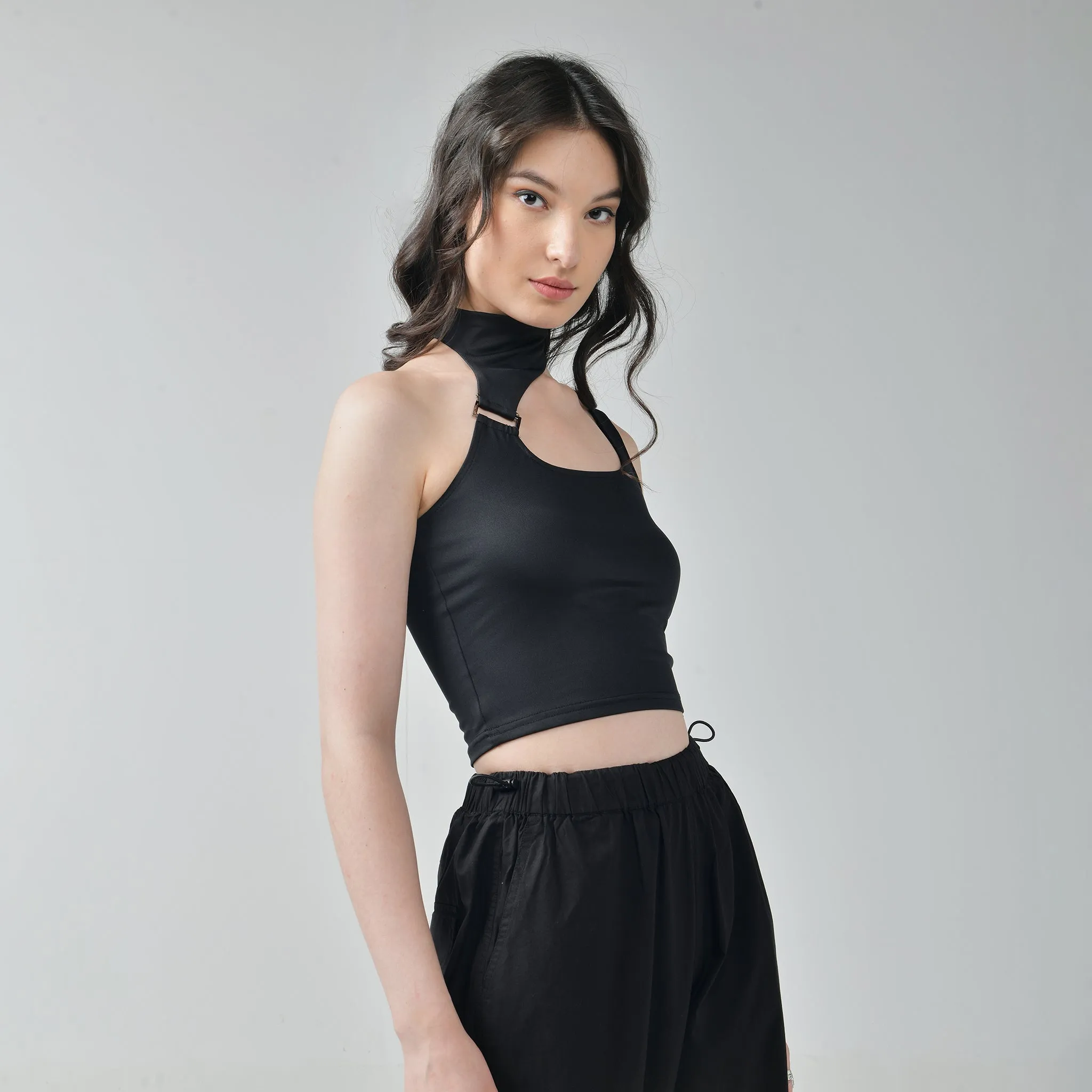 One-Shoulder Buckle Crop Top