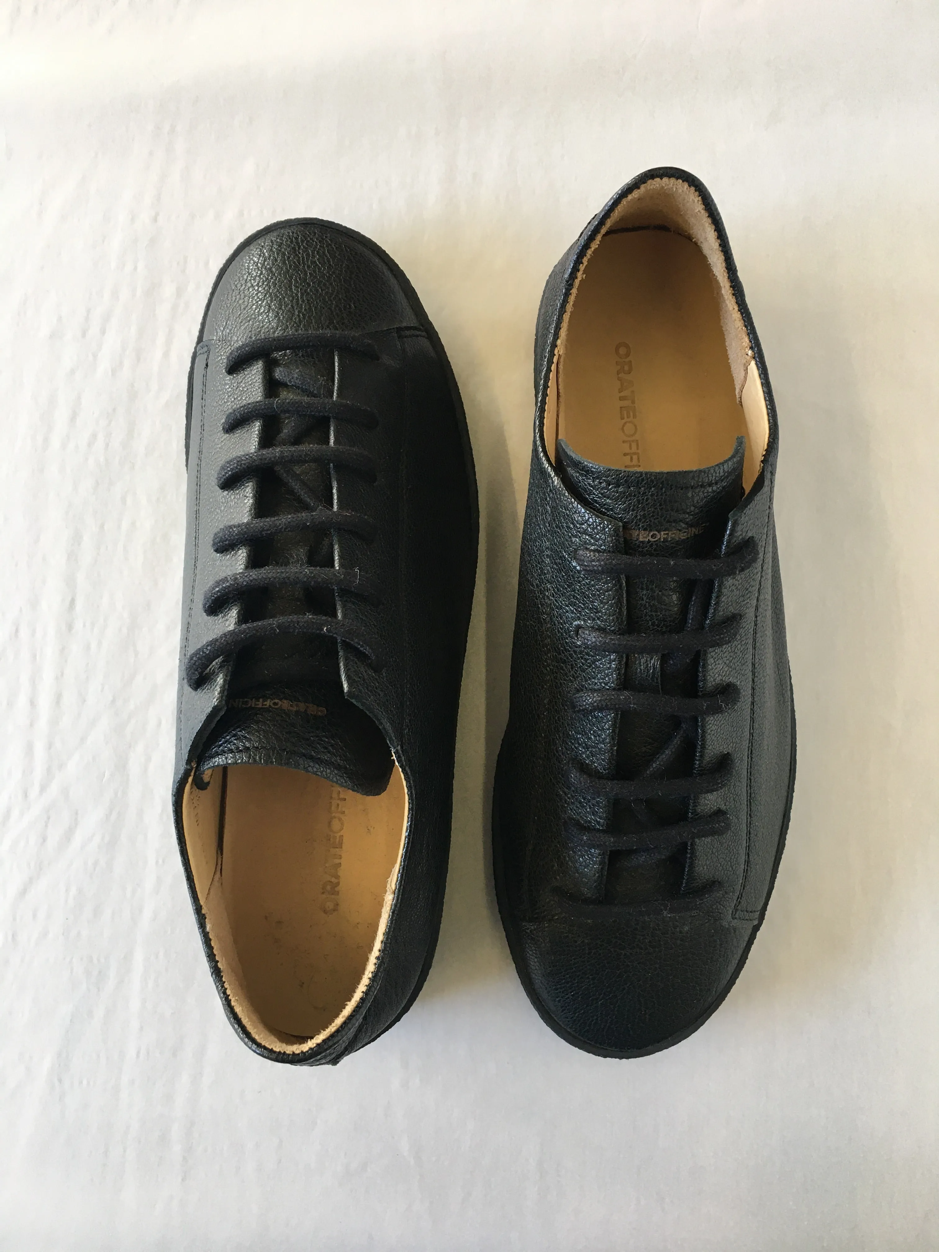 Pedro Leather Low Top Trainer - Black