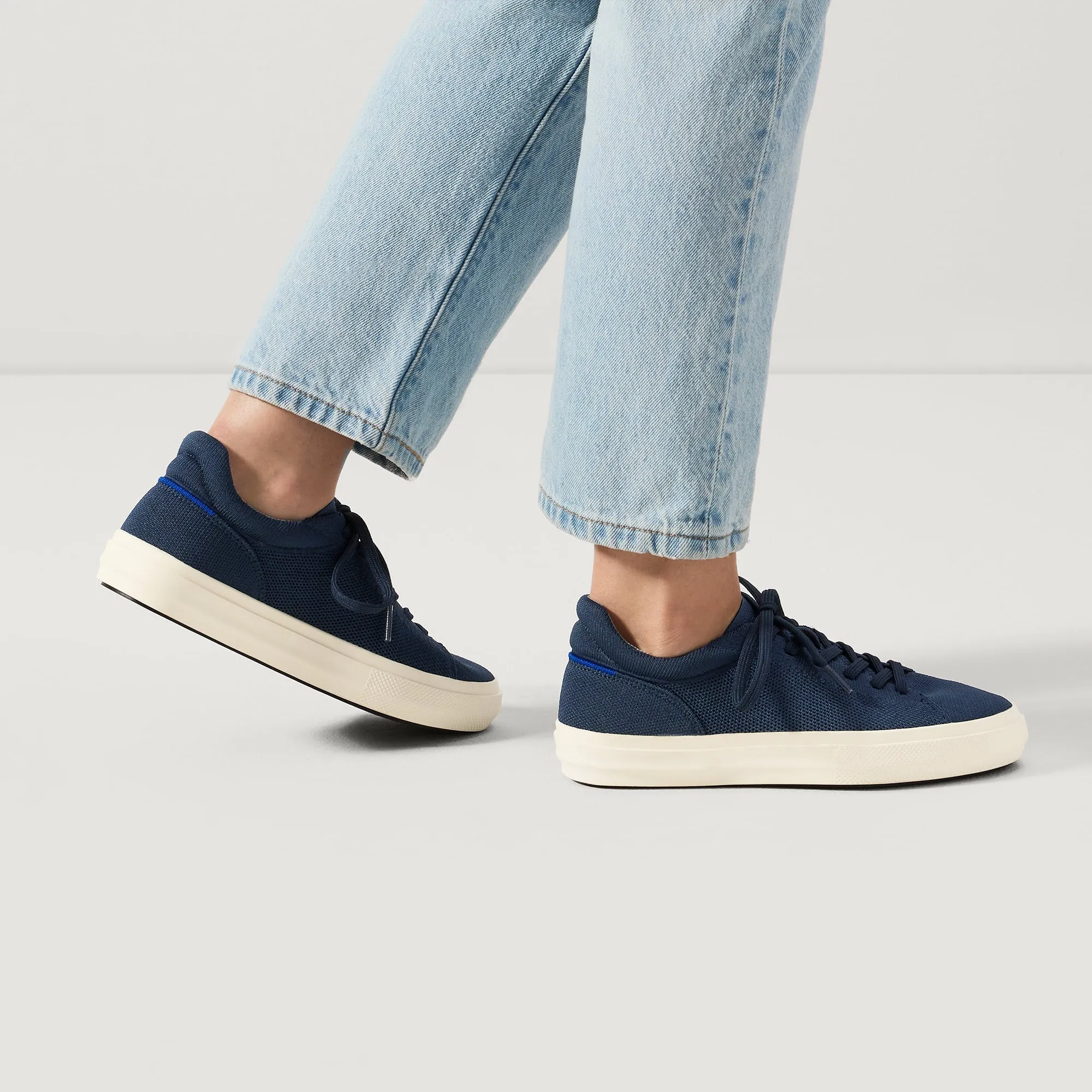 The Women's RS02 Sneaker - Navy